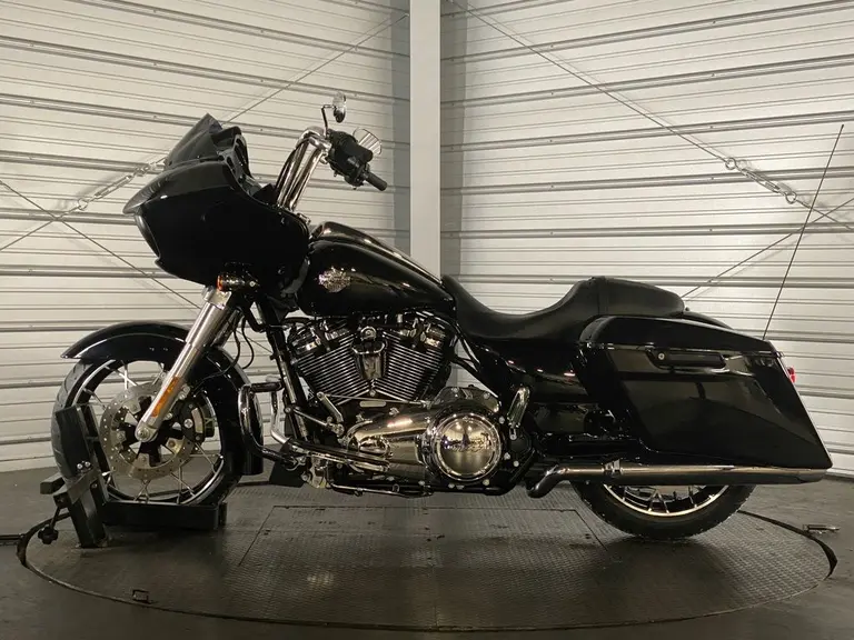 2023 Harley-Davidson Road Glide Special