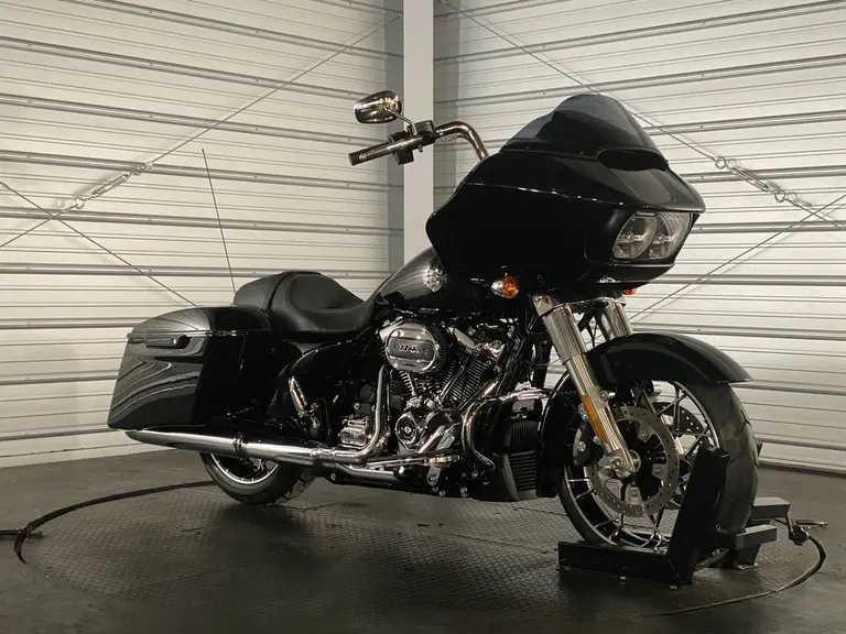2023 Harley-Davidson Road Glide Special