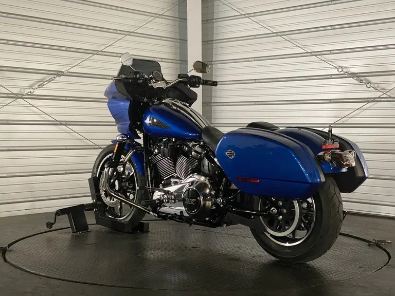 2025 Harley-Davidson Low Rider ST