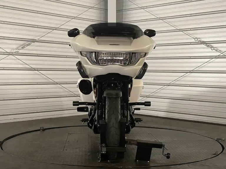 2024 Harley-Davidson CVO Road Glide ST photo 7