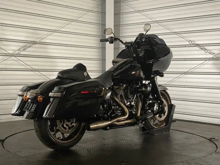 2023 Harley-Davidson Road Glide ST