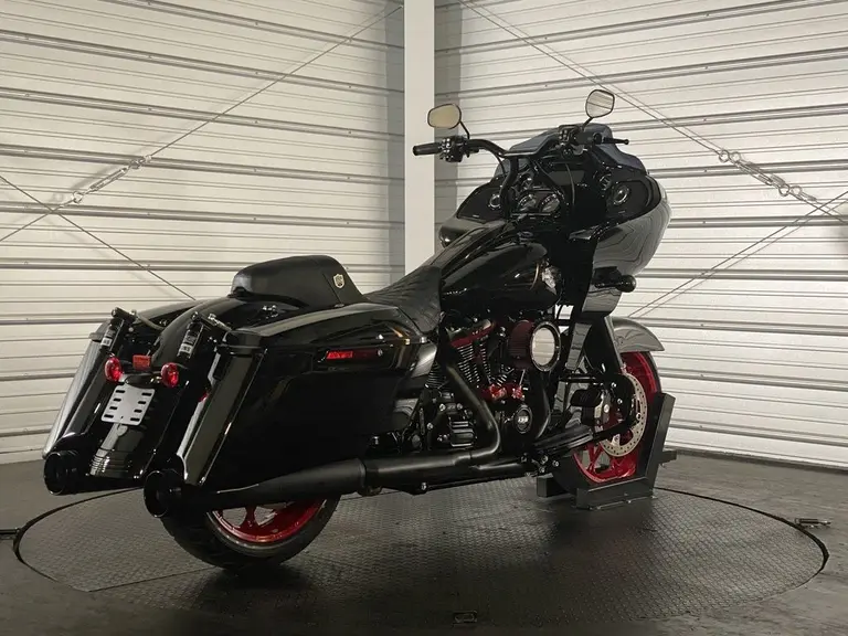 2023 Harley-Davidson Road Glide Special