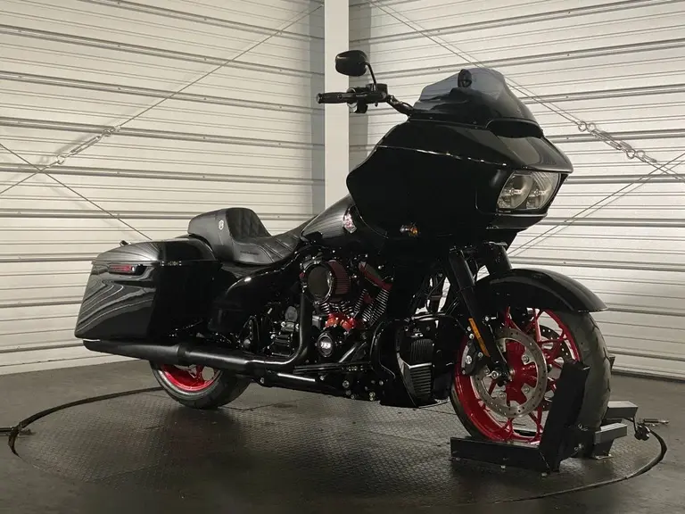 2023 Harley-Davidson Road Glide Special