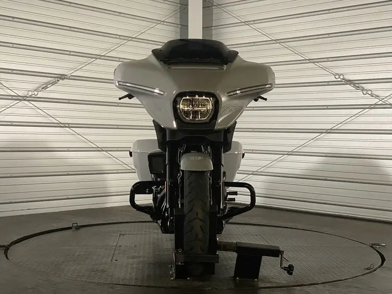 2024 Harley-Davidson Street Glide